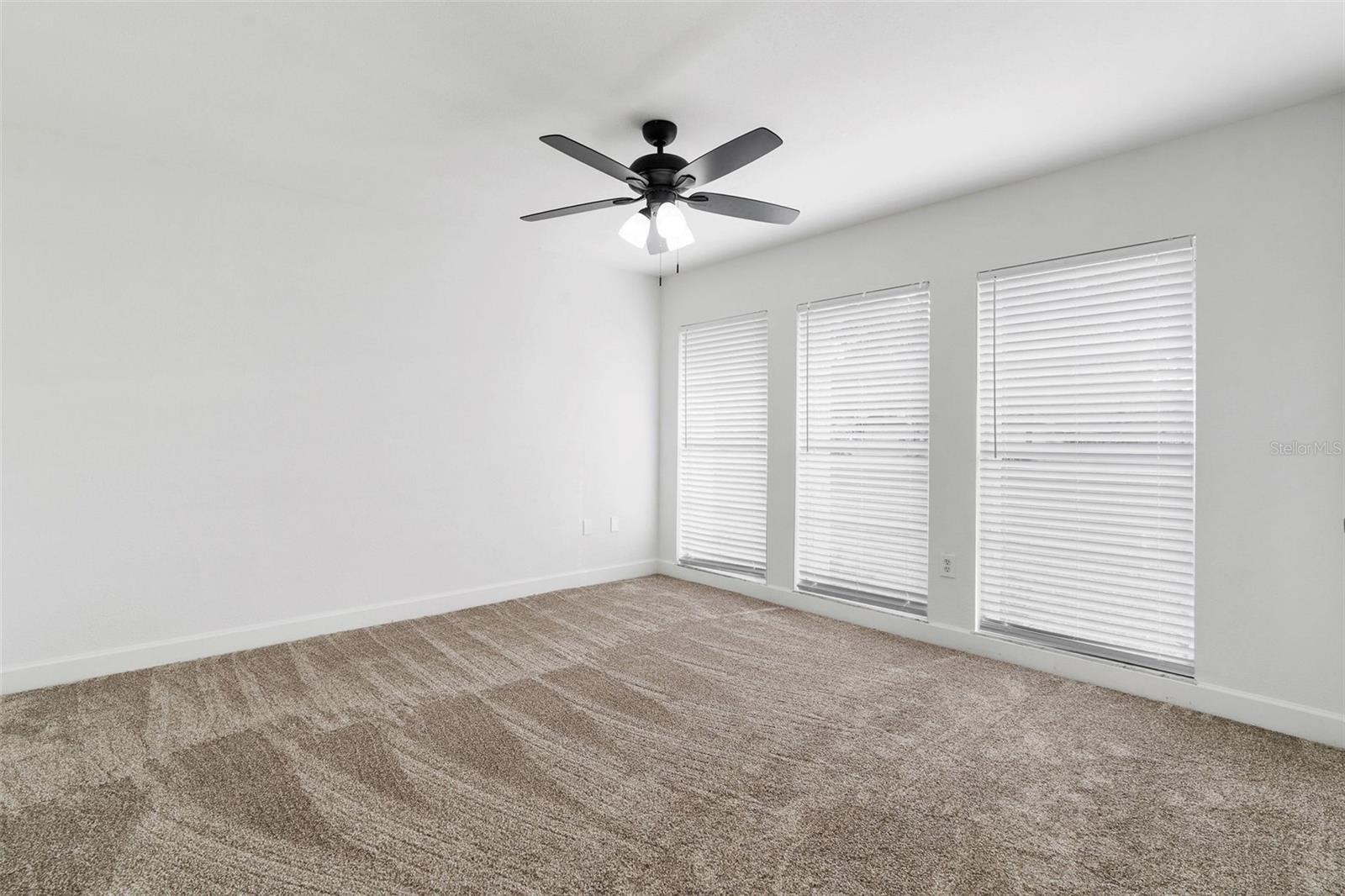 Image 30 of 53 For 1106 Hummingbird Lane