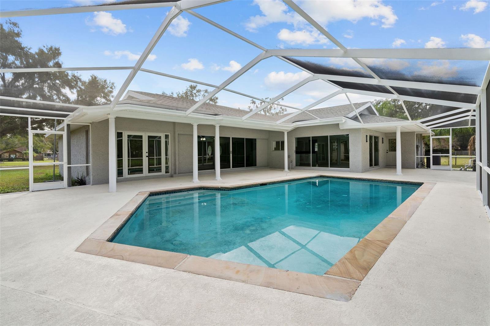 Image 33 of 53 For 1106 Hummingbird Lane