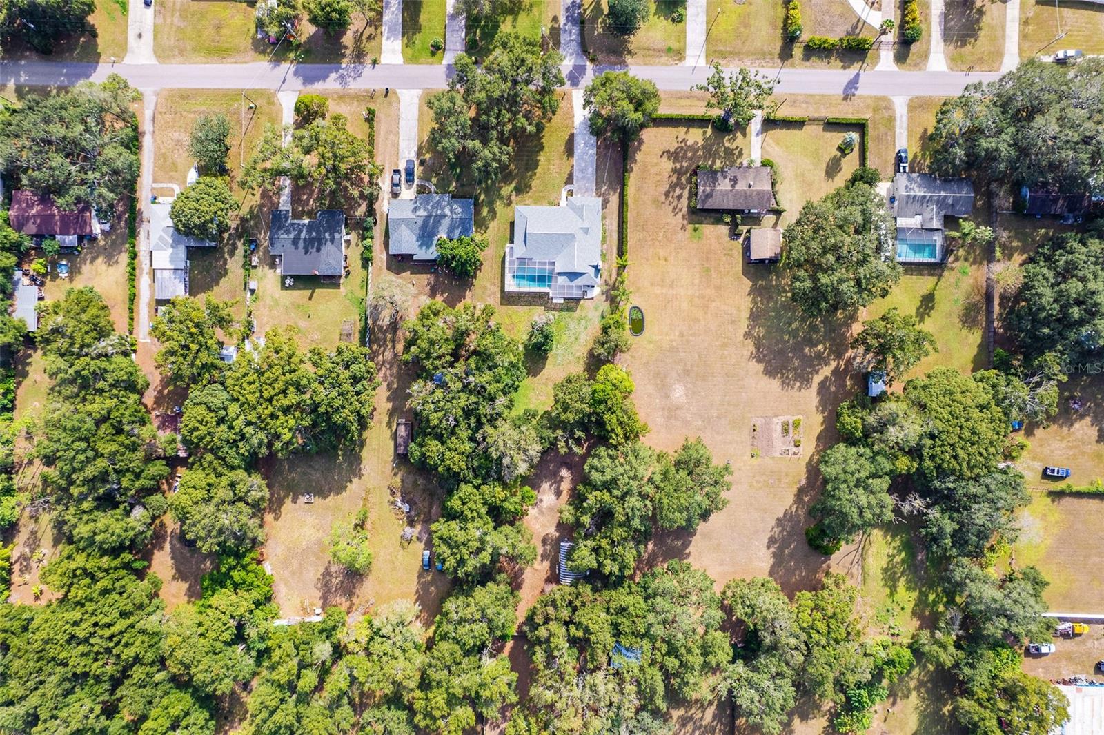 Image 41 of 53 For 1106 Hummingbird Lane