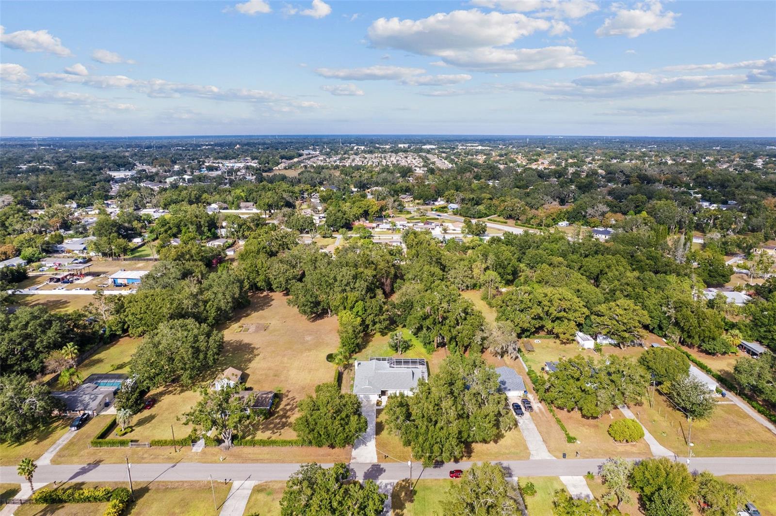 Image 42 of 53 For 1106 Hummingbird Lane