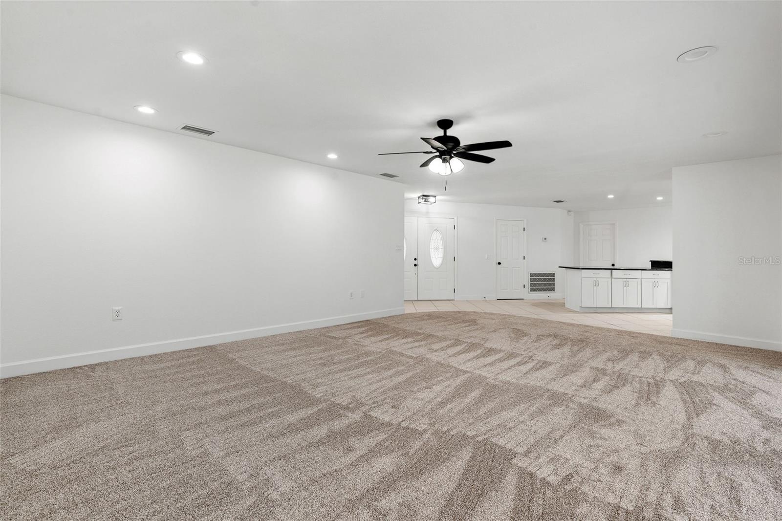 Image 8 of 53 For 1106 Hummingbird Lane