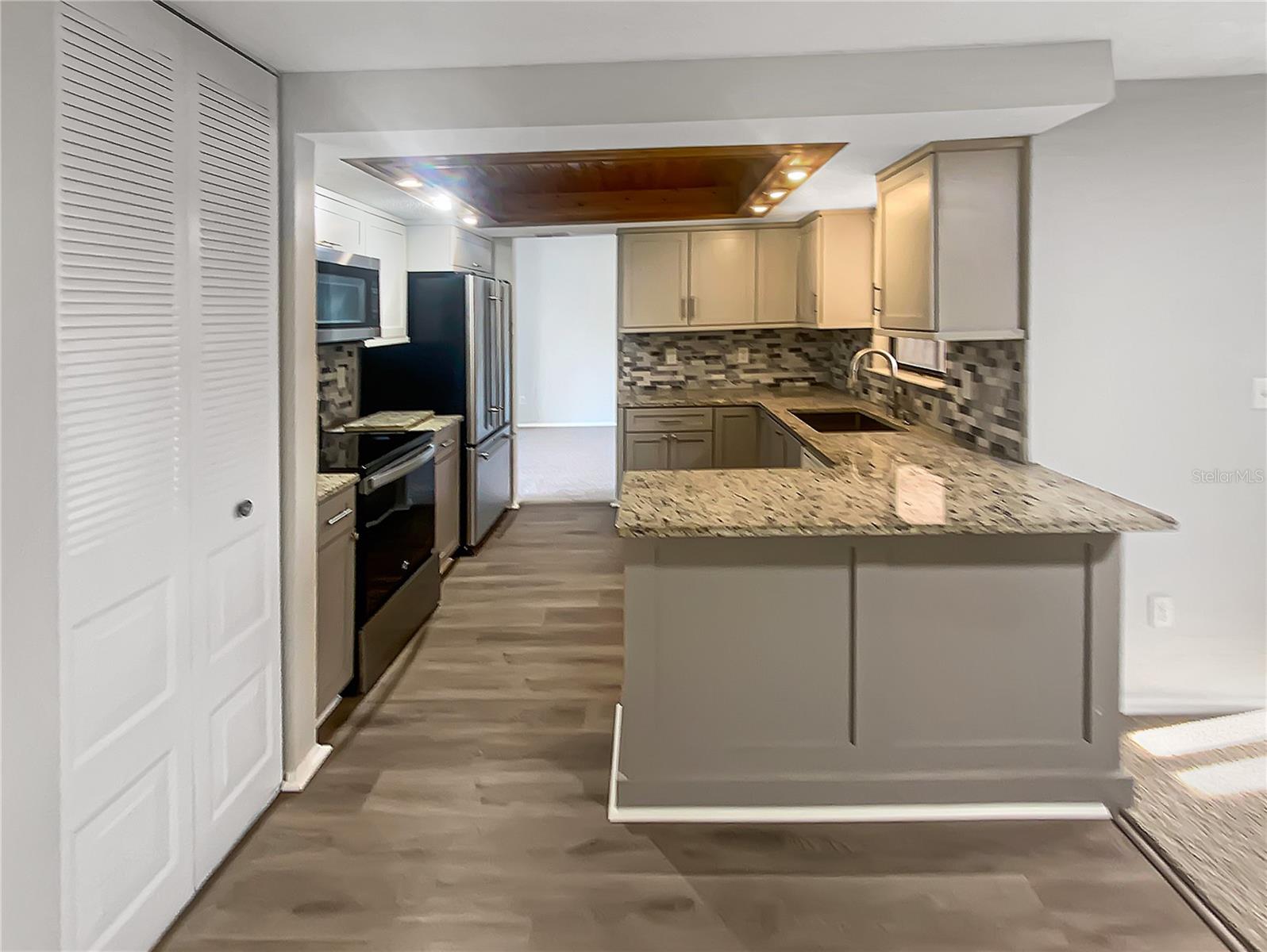 Image 10 of 35 For 10328 Turkey Oak Drive