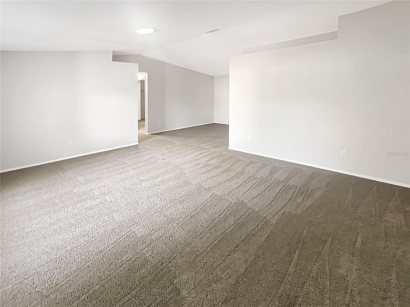 Image 16 of 35 For 10328 Turkey Oak Drive