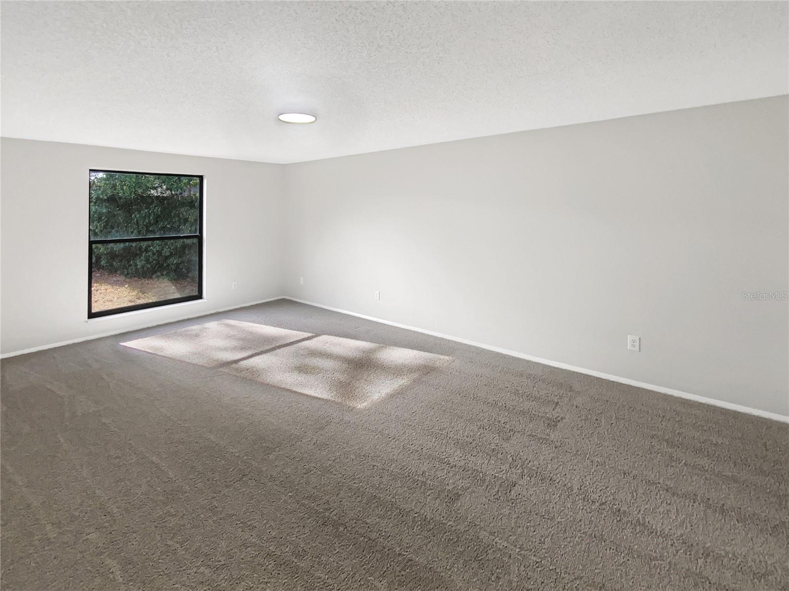 Image 20 of 35 For 10328 Turkey Oak Drive