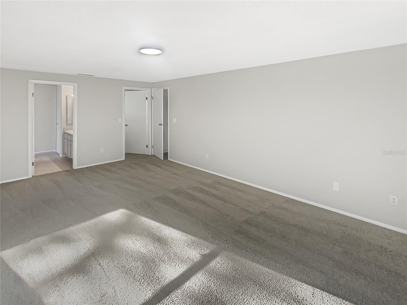 Image 24 of 35 For 10328 Turkey Oak Drive