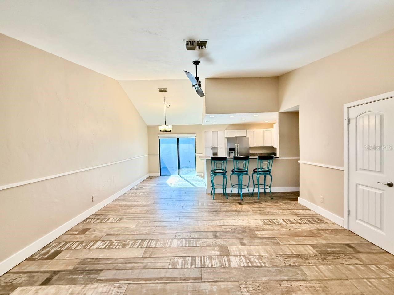 Image 9 of 34 For 23331 Club Villas Drive