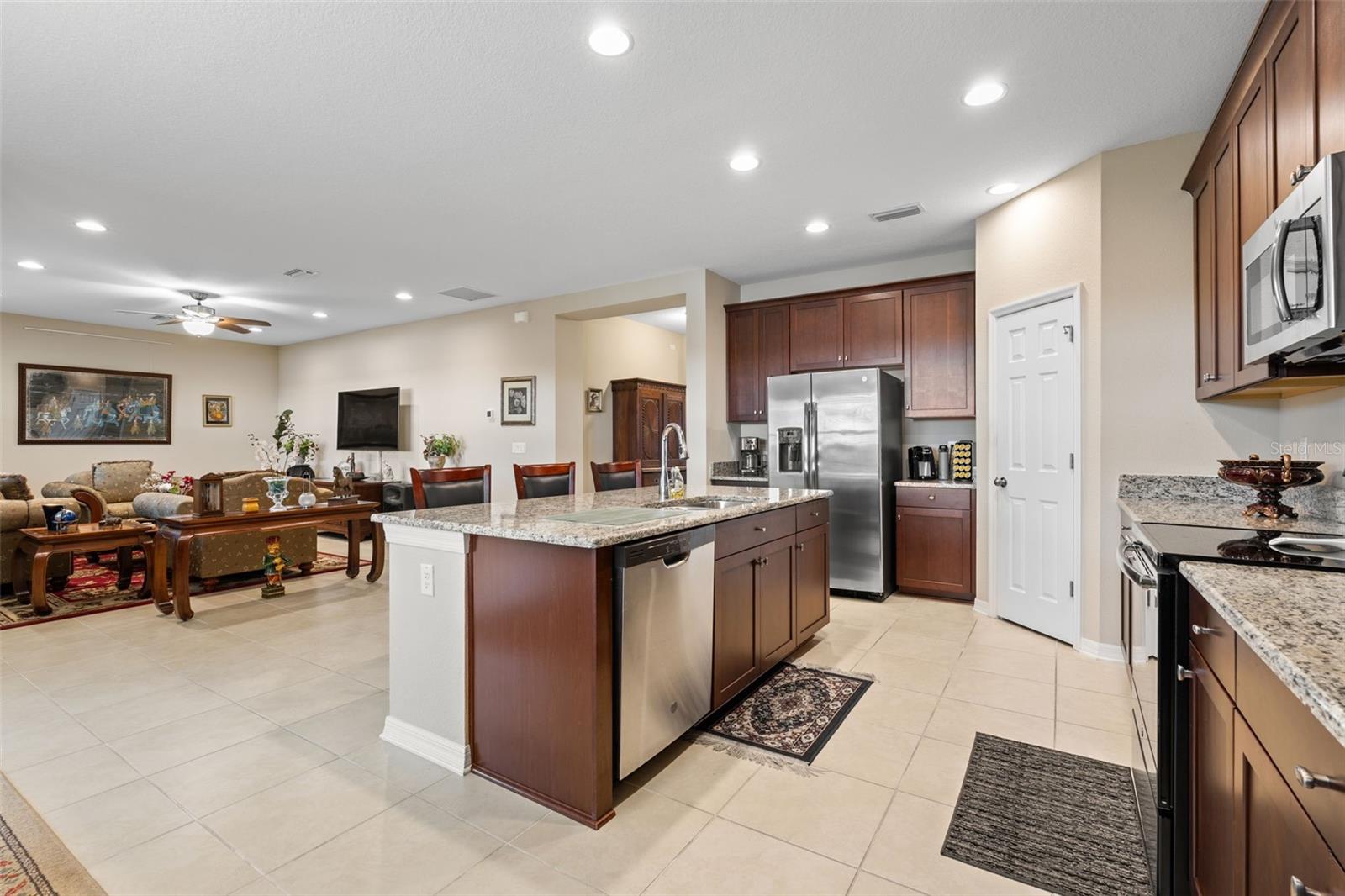 Image 18 of 100 For 31046 Parrot Reef Court