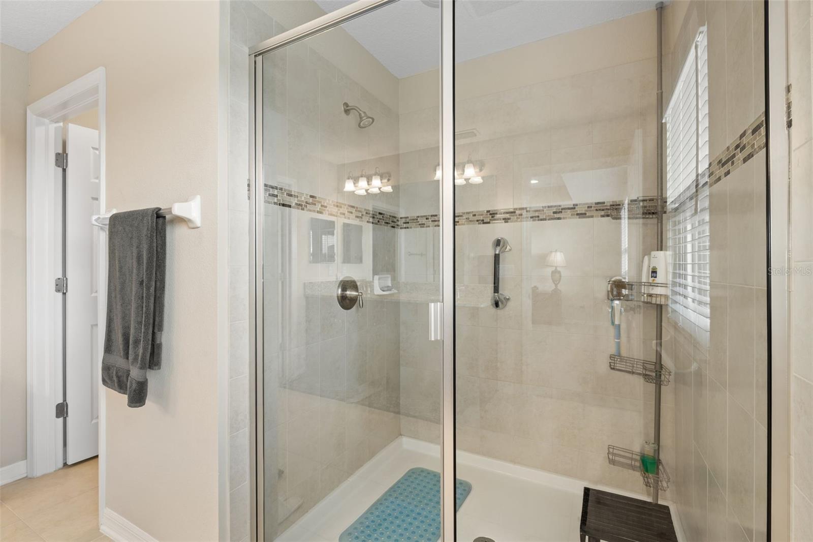 Image 41 of 100 For 31046 Parrot Reef Court