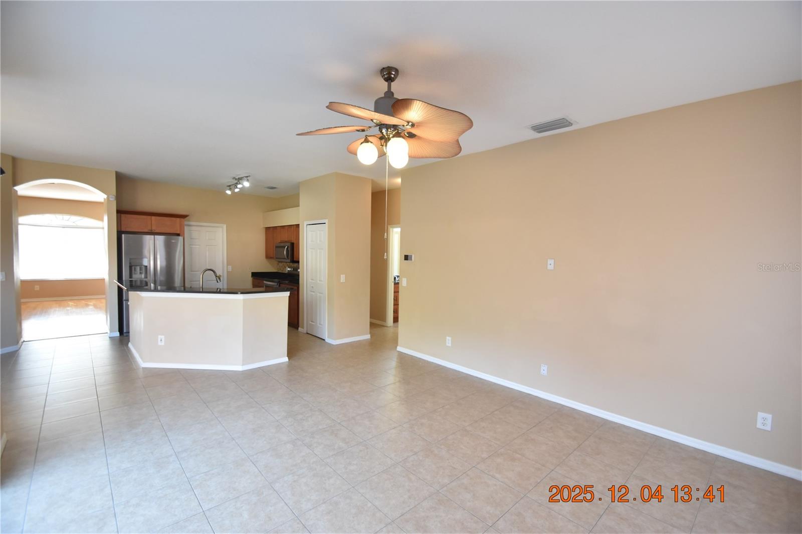 Image 14 of 49 For 10818 Capstan Lake Drive