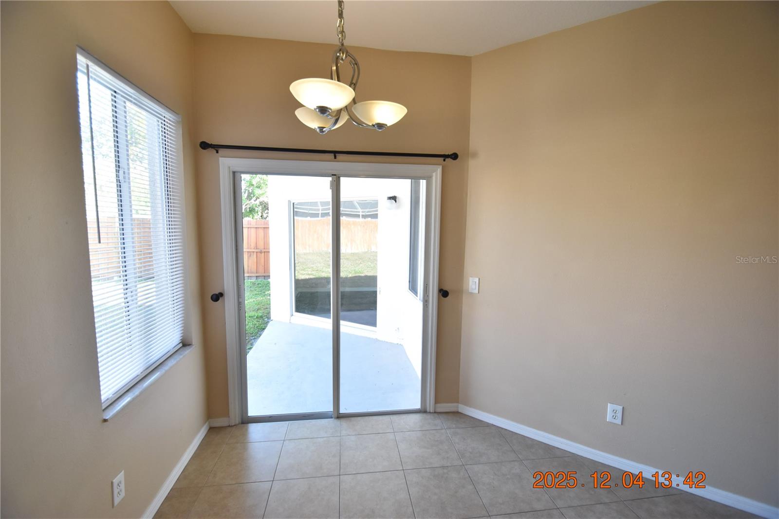 Image 15 of 49 For 10818 Capstan Lake Drive