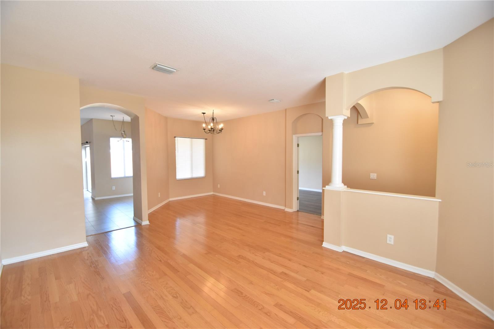 Image 5 of 49 For 10818 Capstan Lake Drive