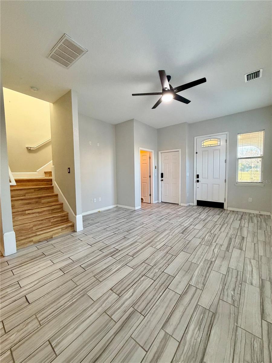 Image 22 of 27 For 4848 Tampa Downs Boulevard