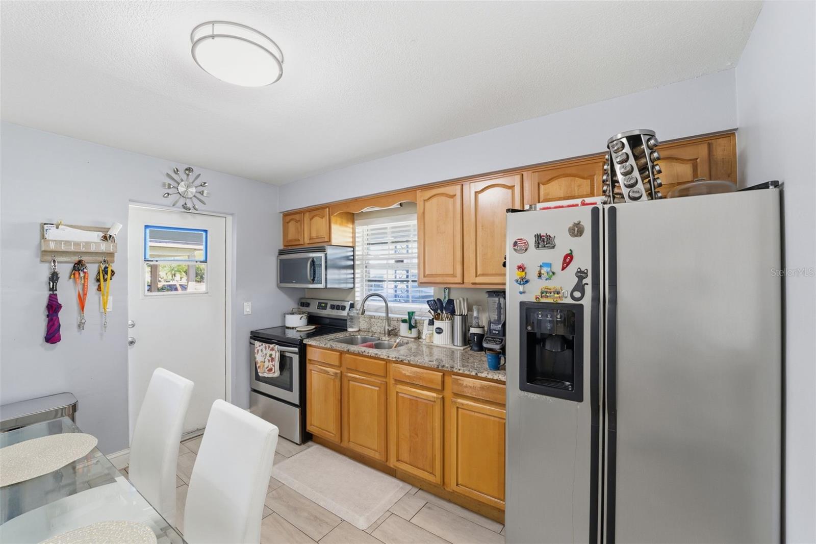 Image 10 of 26 For 3310 Beach Street