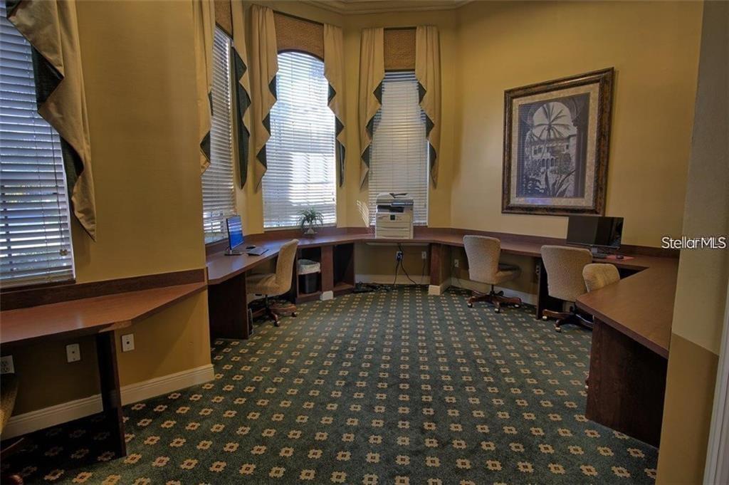 Image 6 of 14 For 10017 Courtney Palms Boulevard 304