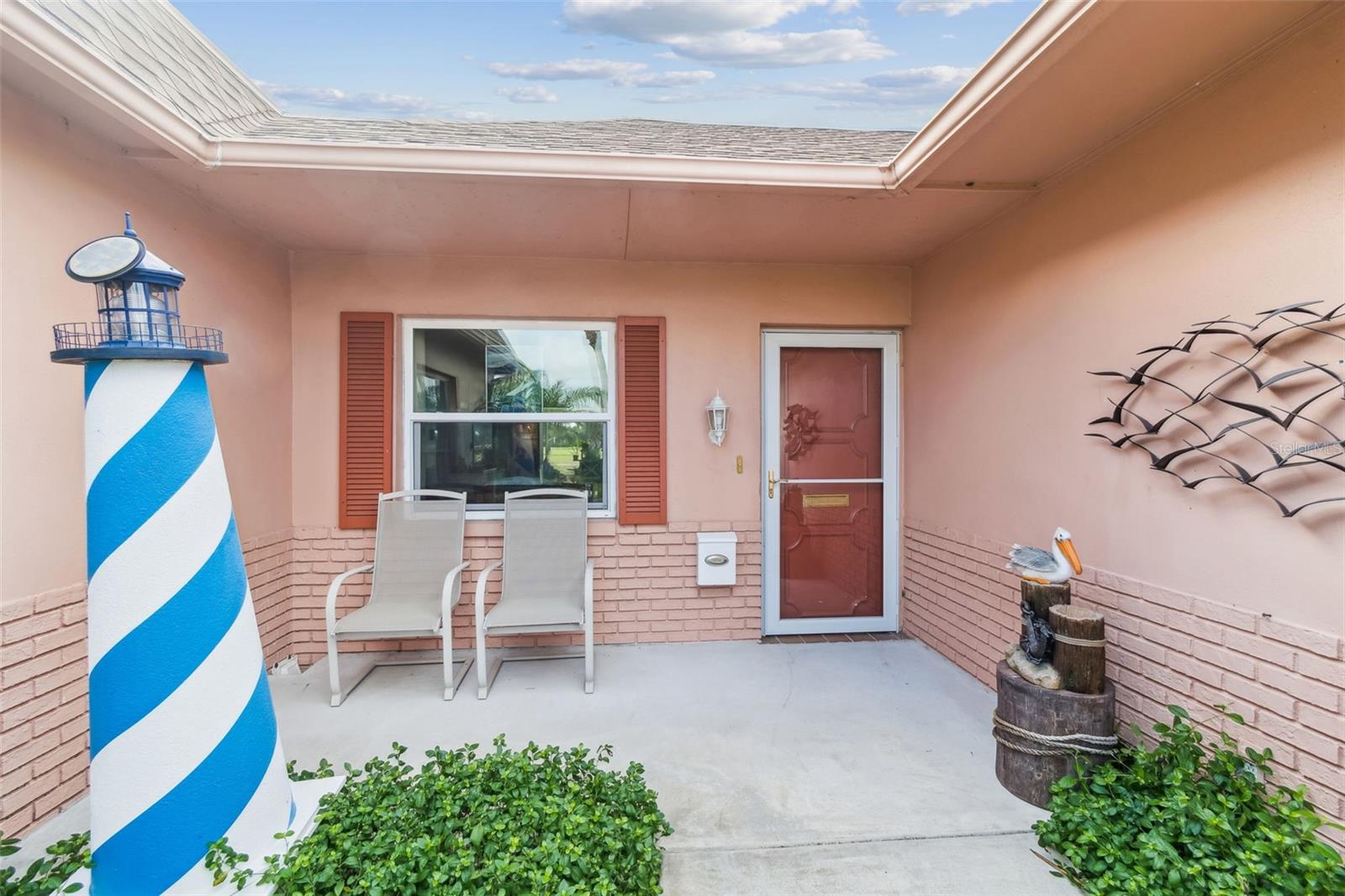 Image 3 of 41 For 9026 Golden Horseshoe Drive