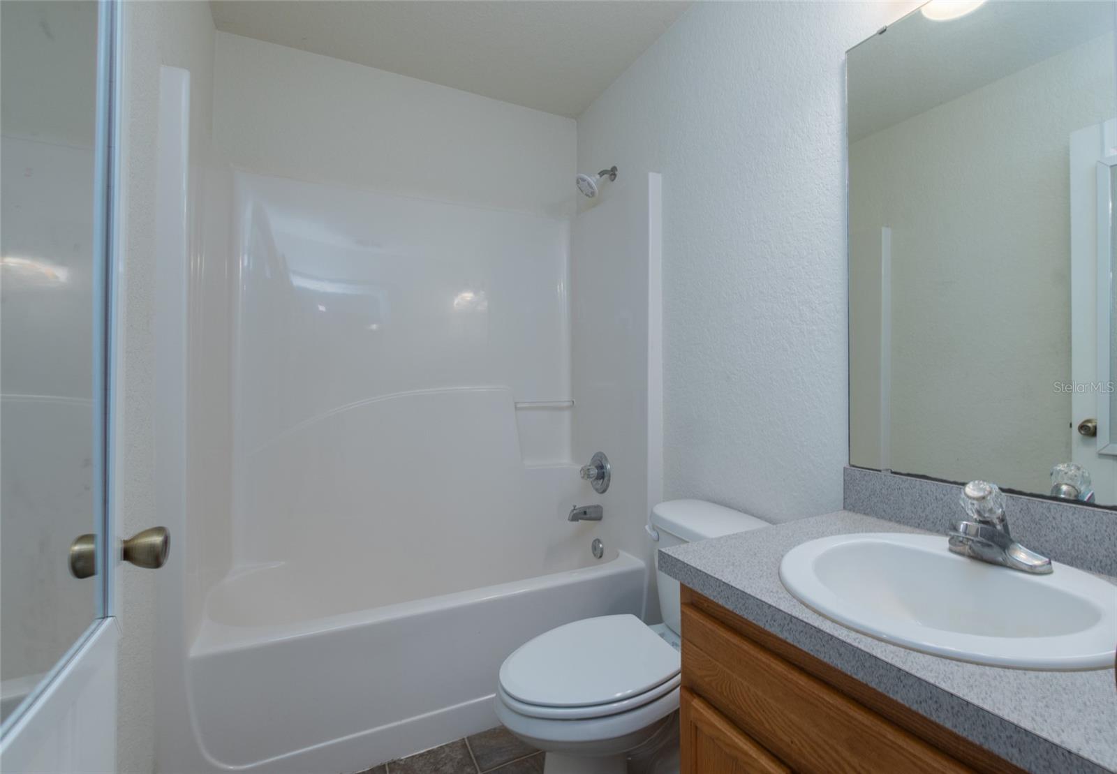 Image 15 of 27 For 15235 38th Street Road