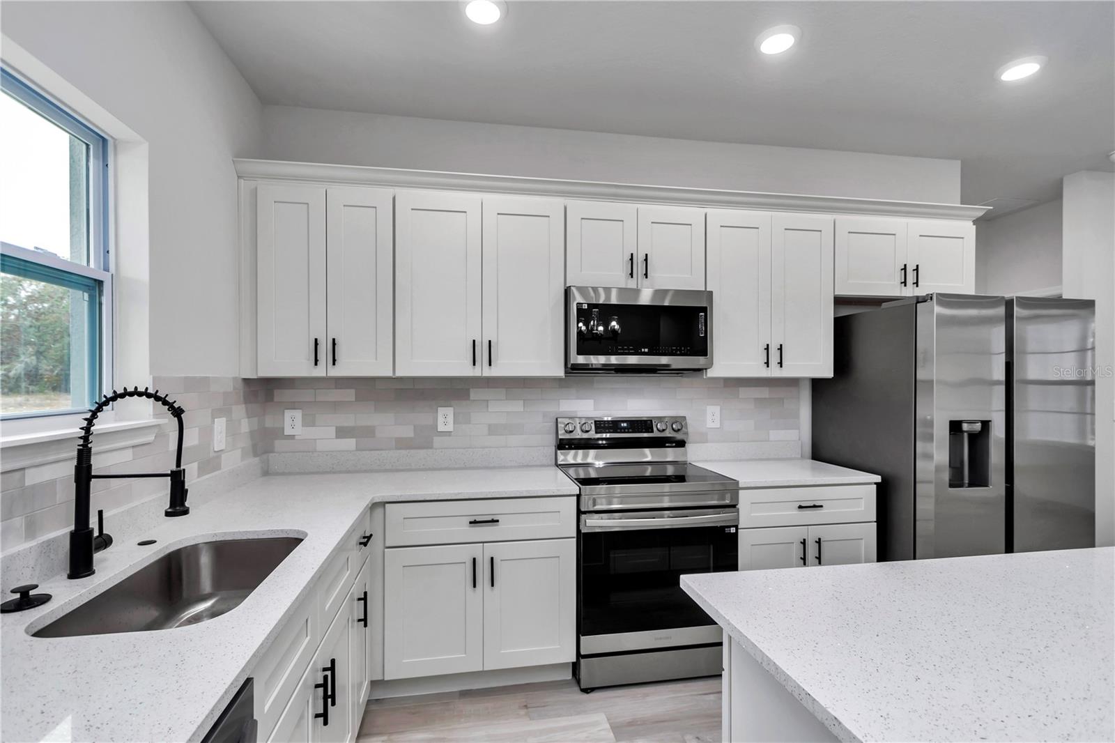 Image 15 of 38 For 7182 Outrigger Terrace