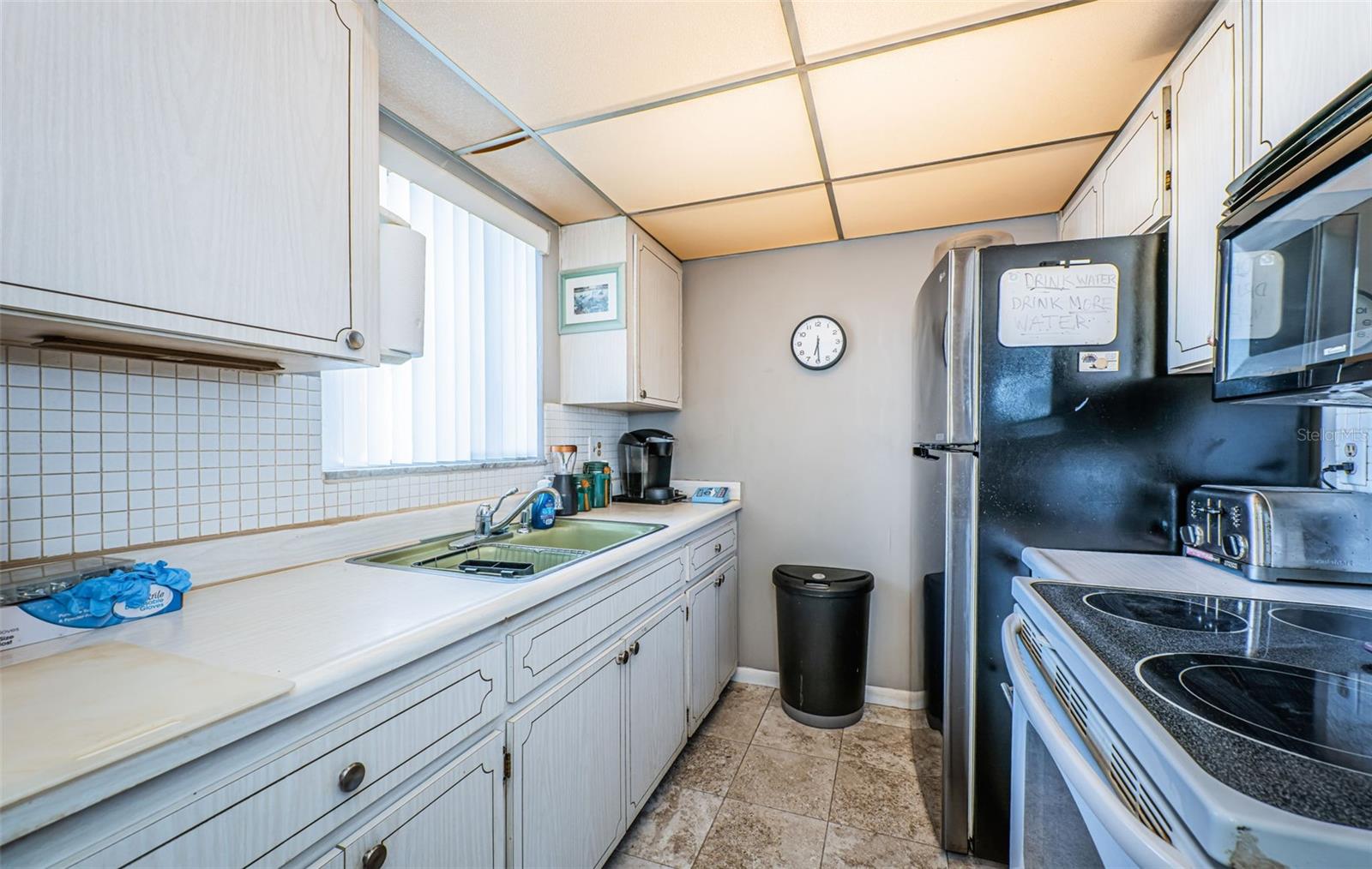 Image 11 of 31 For 2001 Greenbriar Boulevard 7