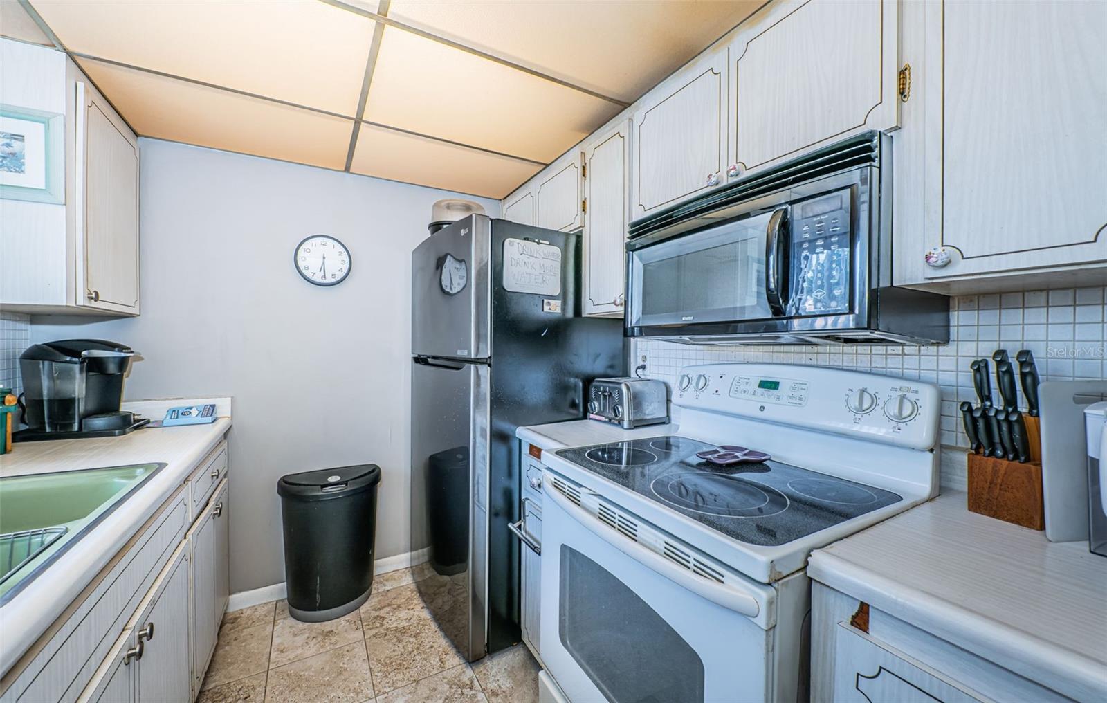 Image 12 of 31 For 2001 Greenbriar Boulevard 7