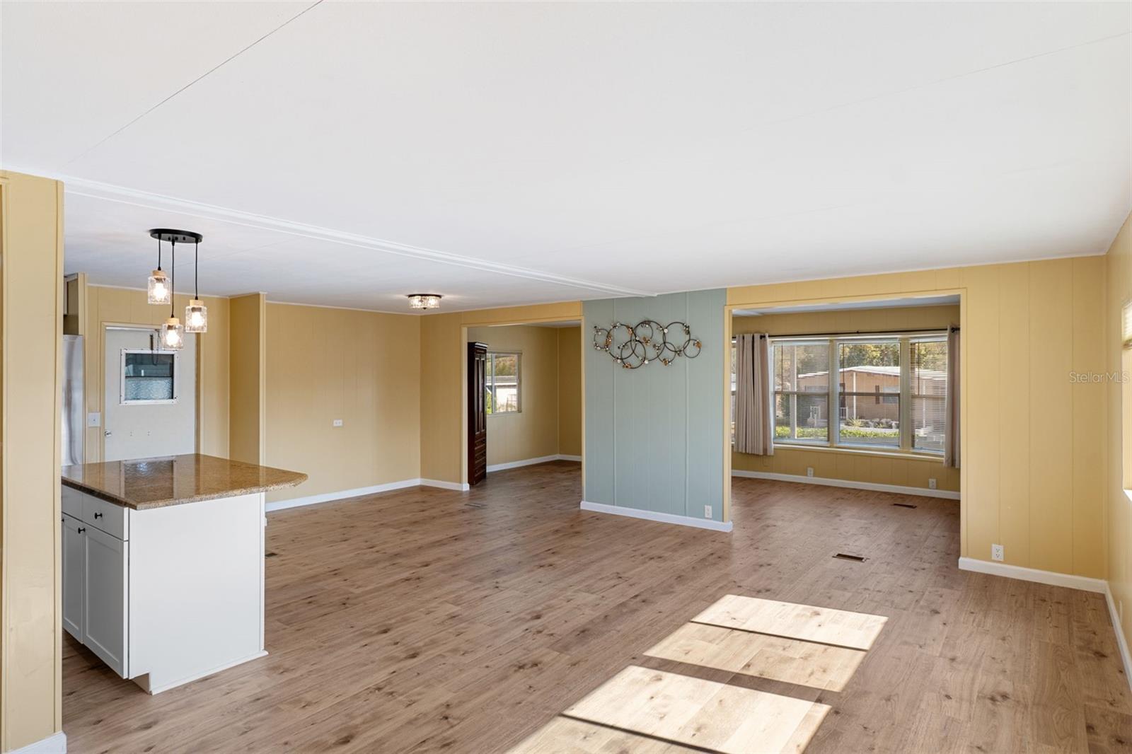 Image 10 of 39 For 7409 Eastern Circle Drive