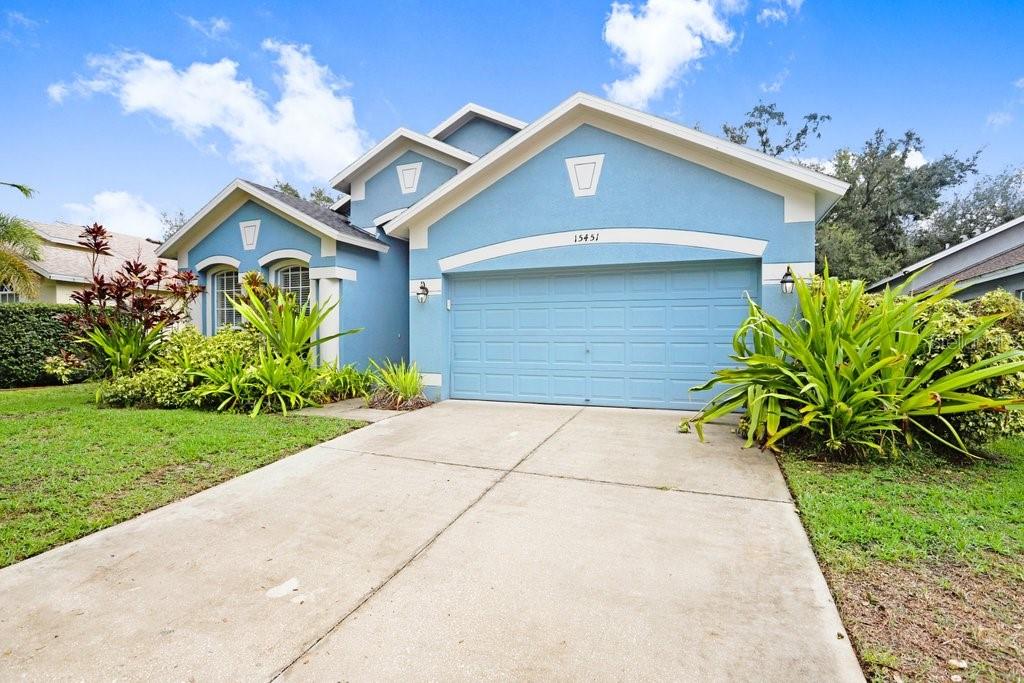 Image 4 of 52 For 15451 Martinmeadow Drive