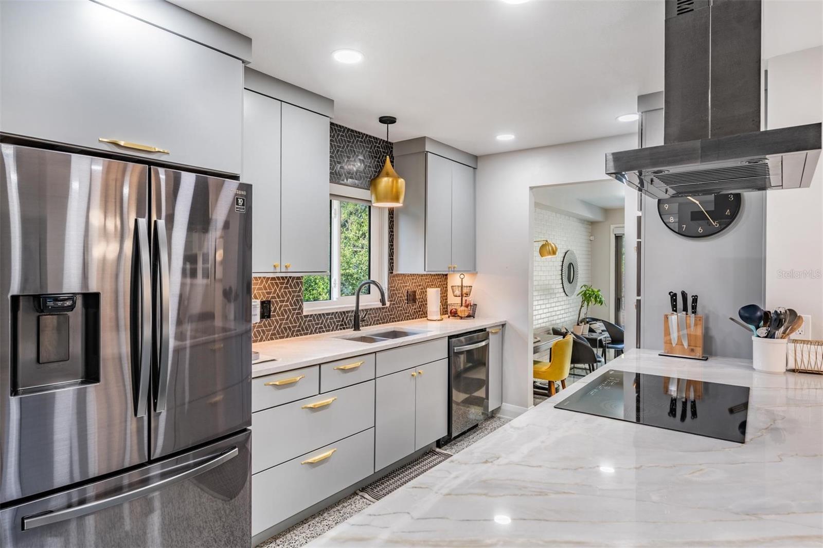 Image 13 of 42 For 4130 River View Avenue