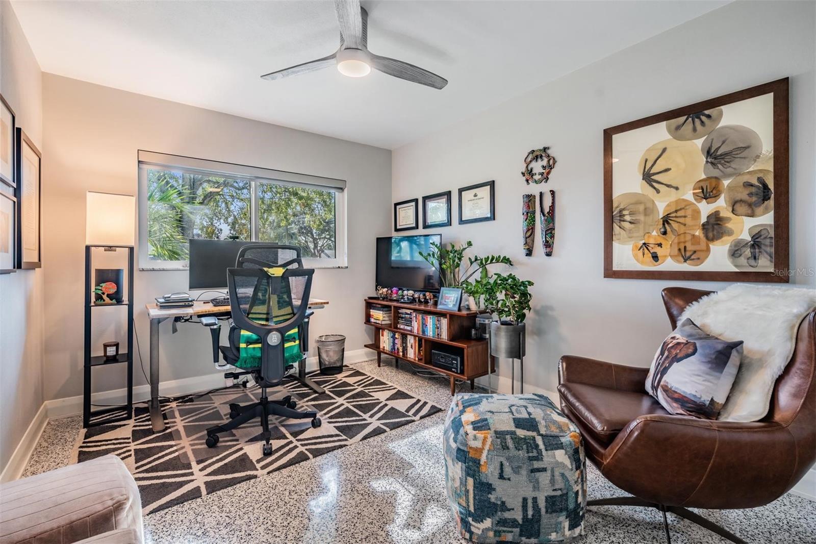 Image 27 of 42 For 4130 River View Avenue