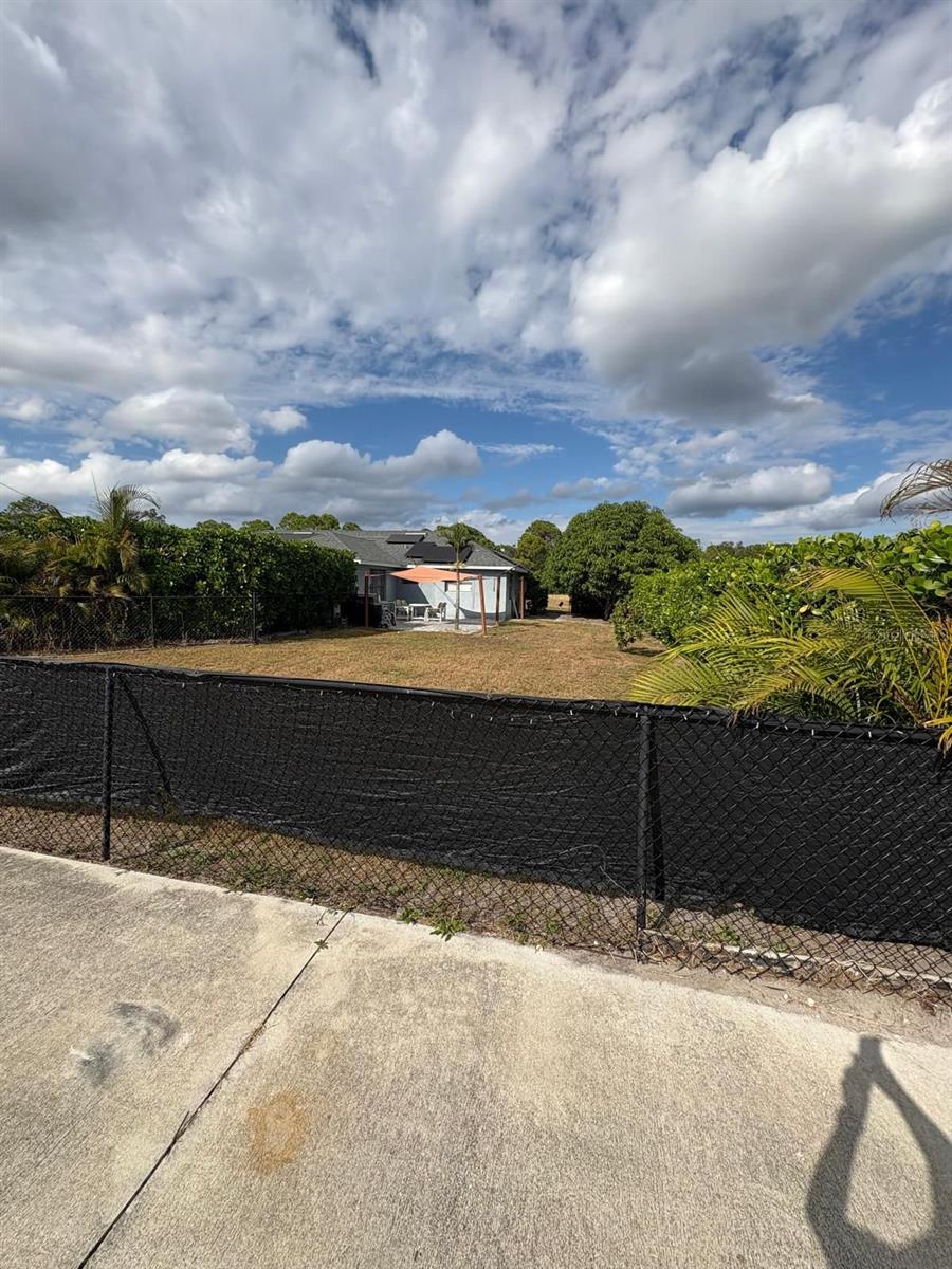 Image 20 of 23 For 706 4th Street