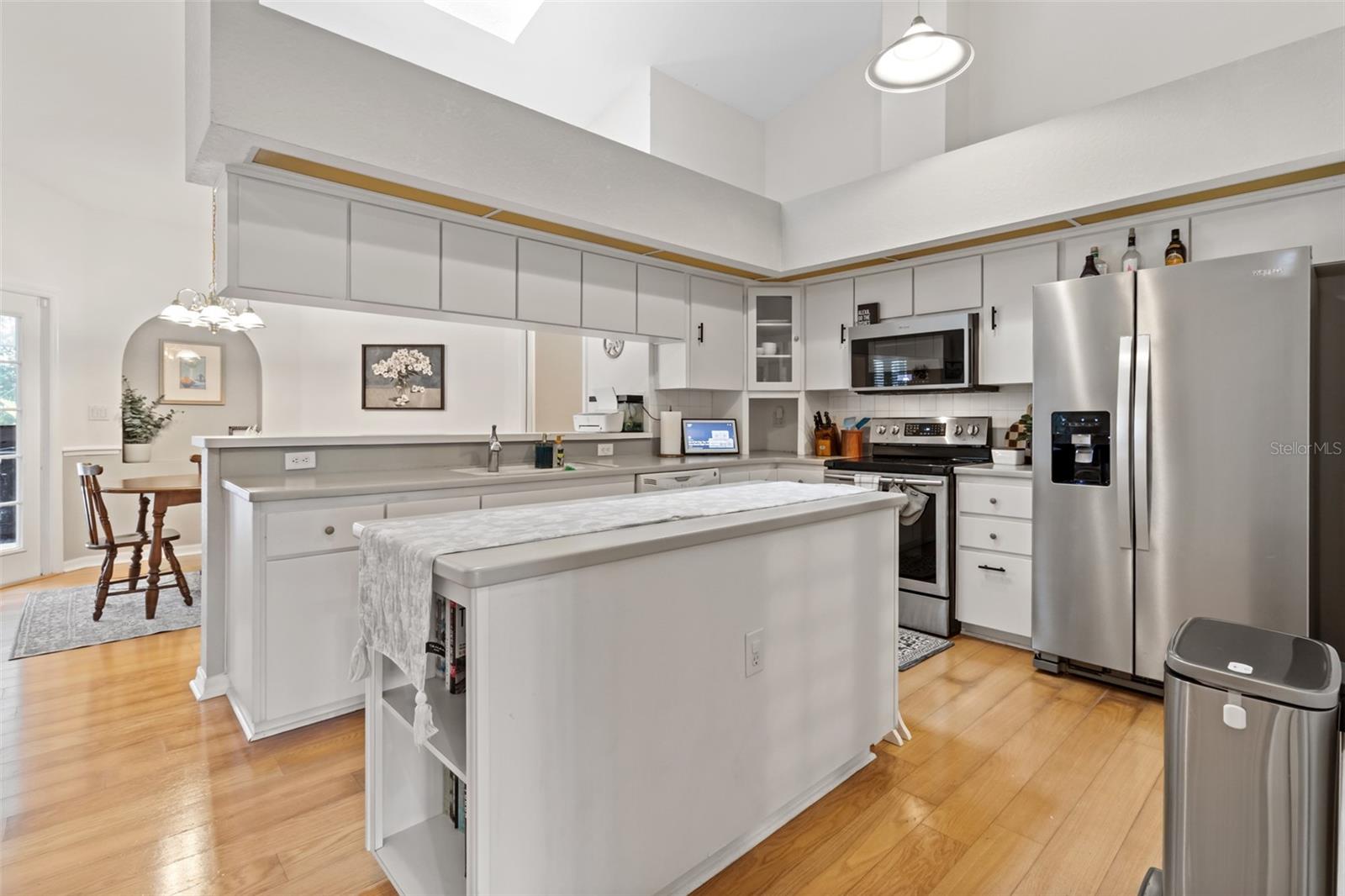 Image 19 of 46 For 5301 Merrifield Court