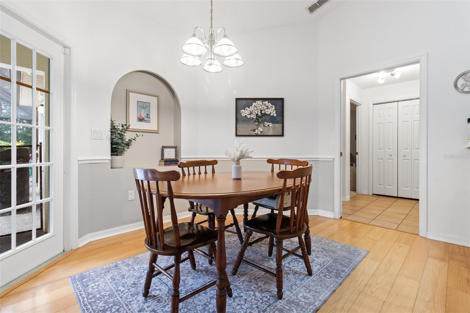 Image 24 of 46 For 5301 Merrifield Court