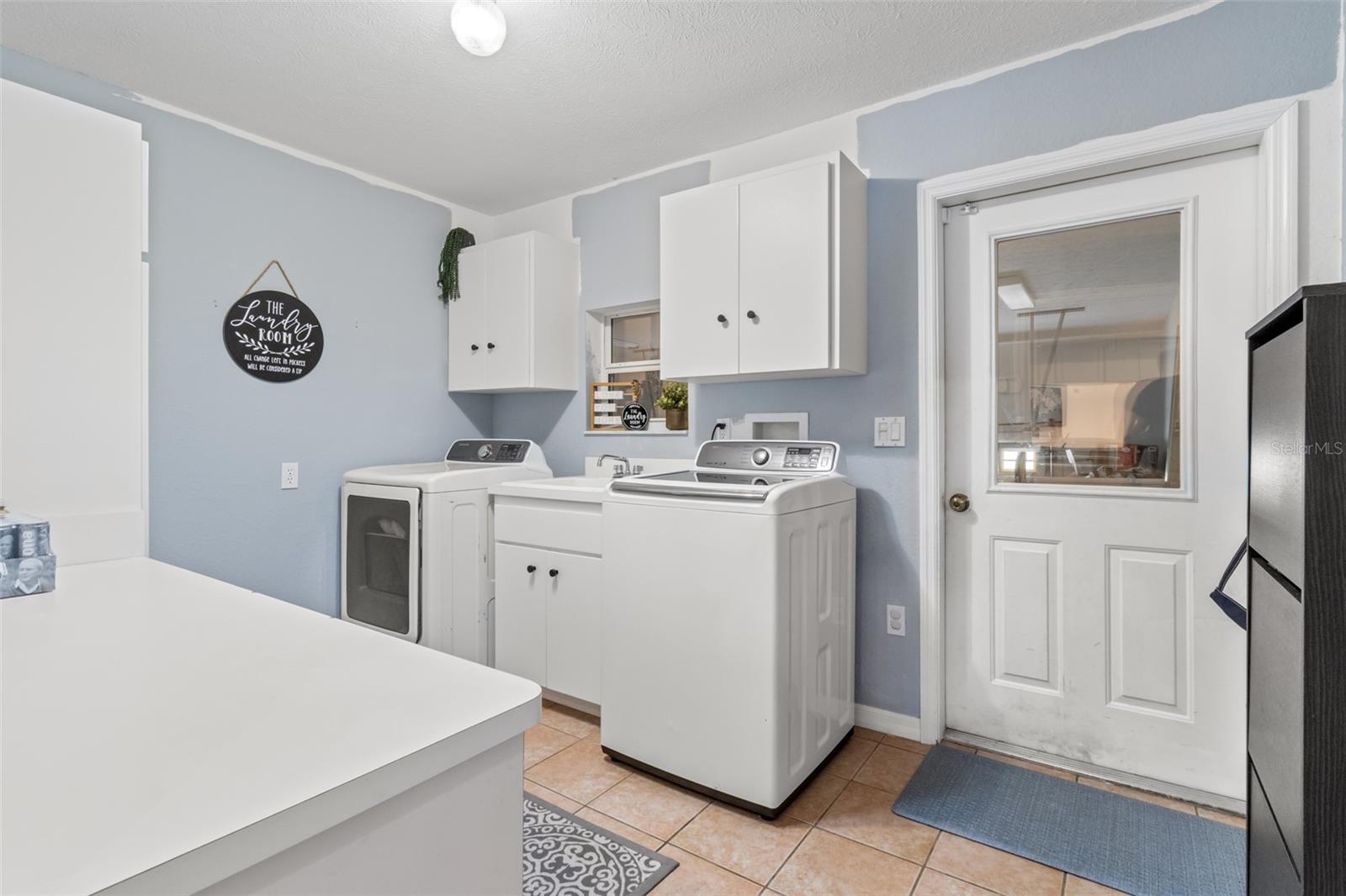 Image 25 of 46 For 5301 Merrifield Court