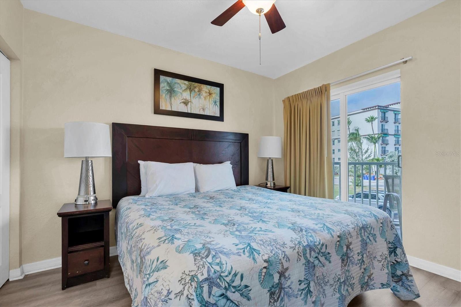 Image 18 of 39 For 12000 Gulf Boulevard 207n