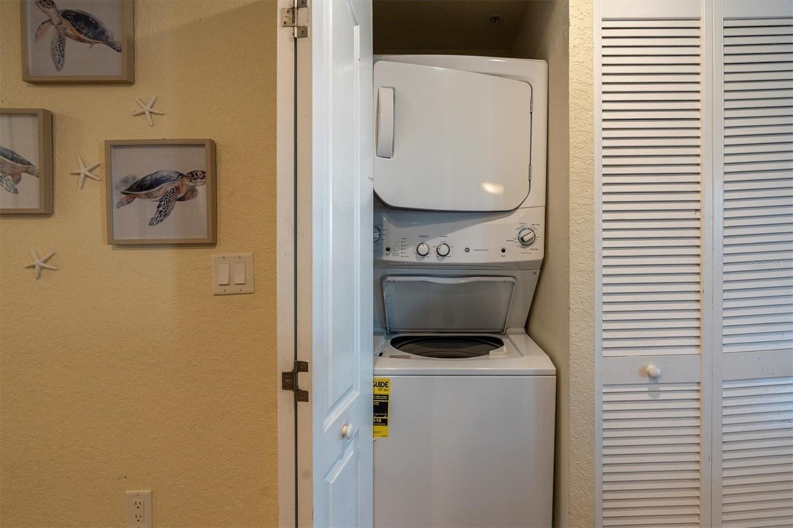 Image 22 of 39 For 12000 Gulf Boulevard 207n