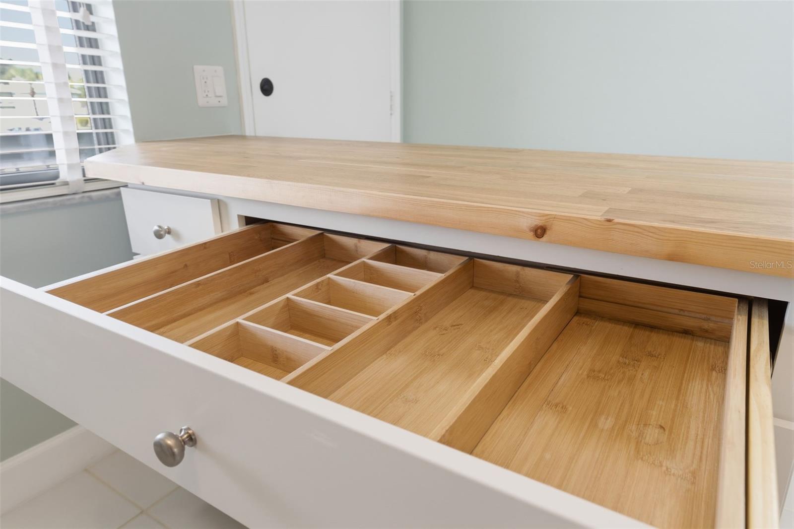 Image 11 of 49 For 219 Caryl Way 219