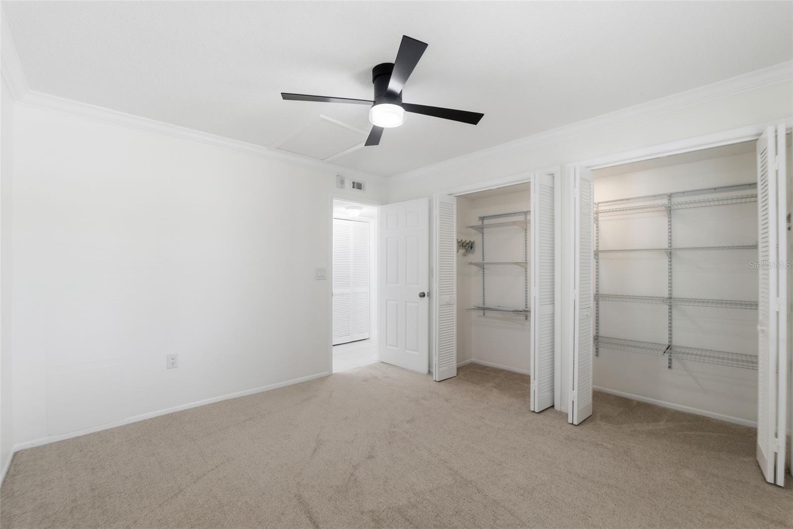 Image 22 of 49 For 219 Caryl Way 219