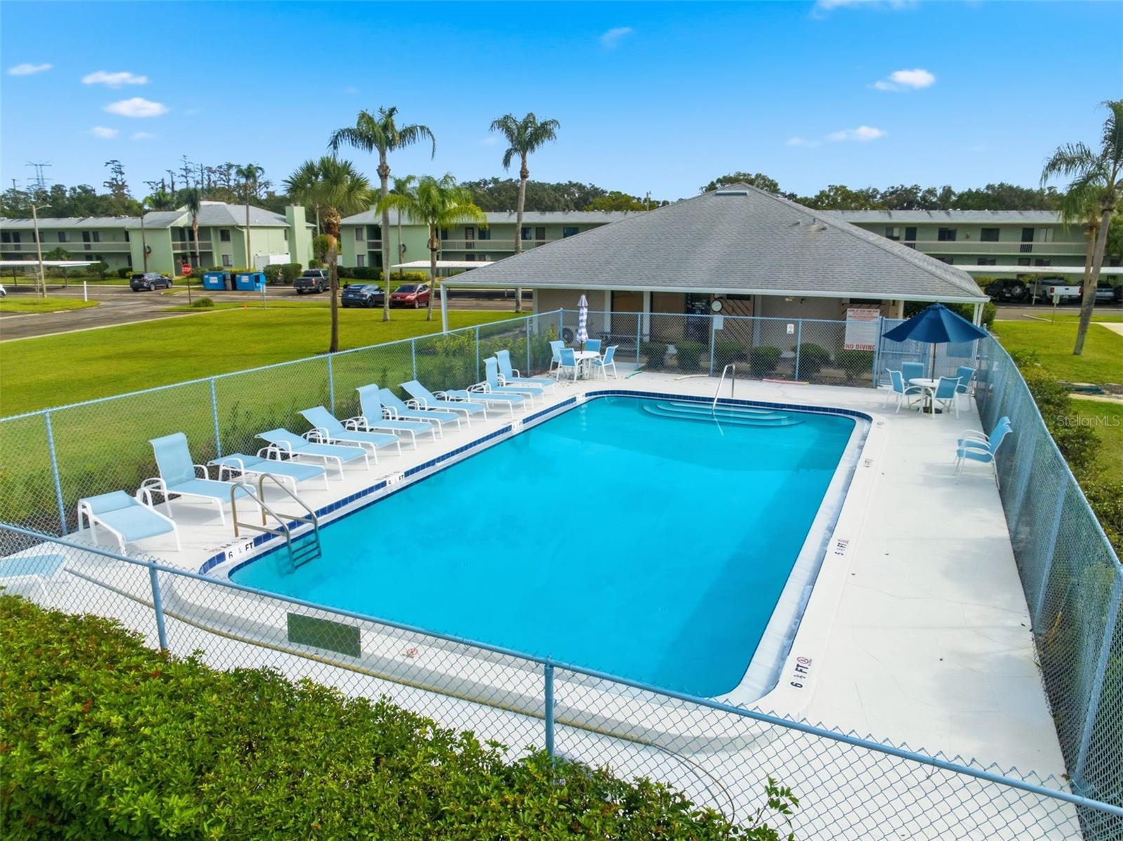 Image 30 of 49 For 219 Caryl Way 219