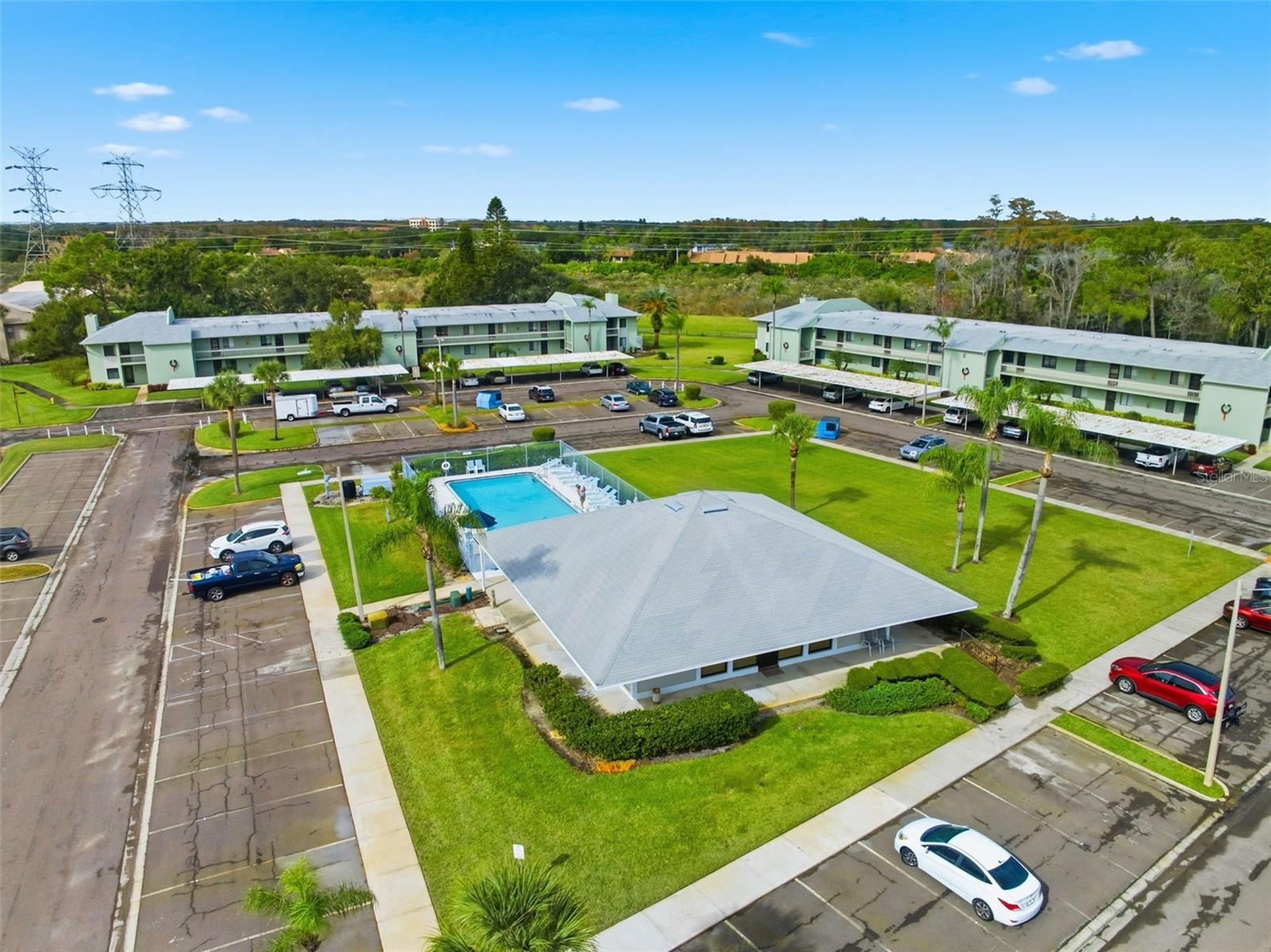 Image 37 of 49 For 219 Caryl Way 219