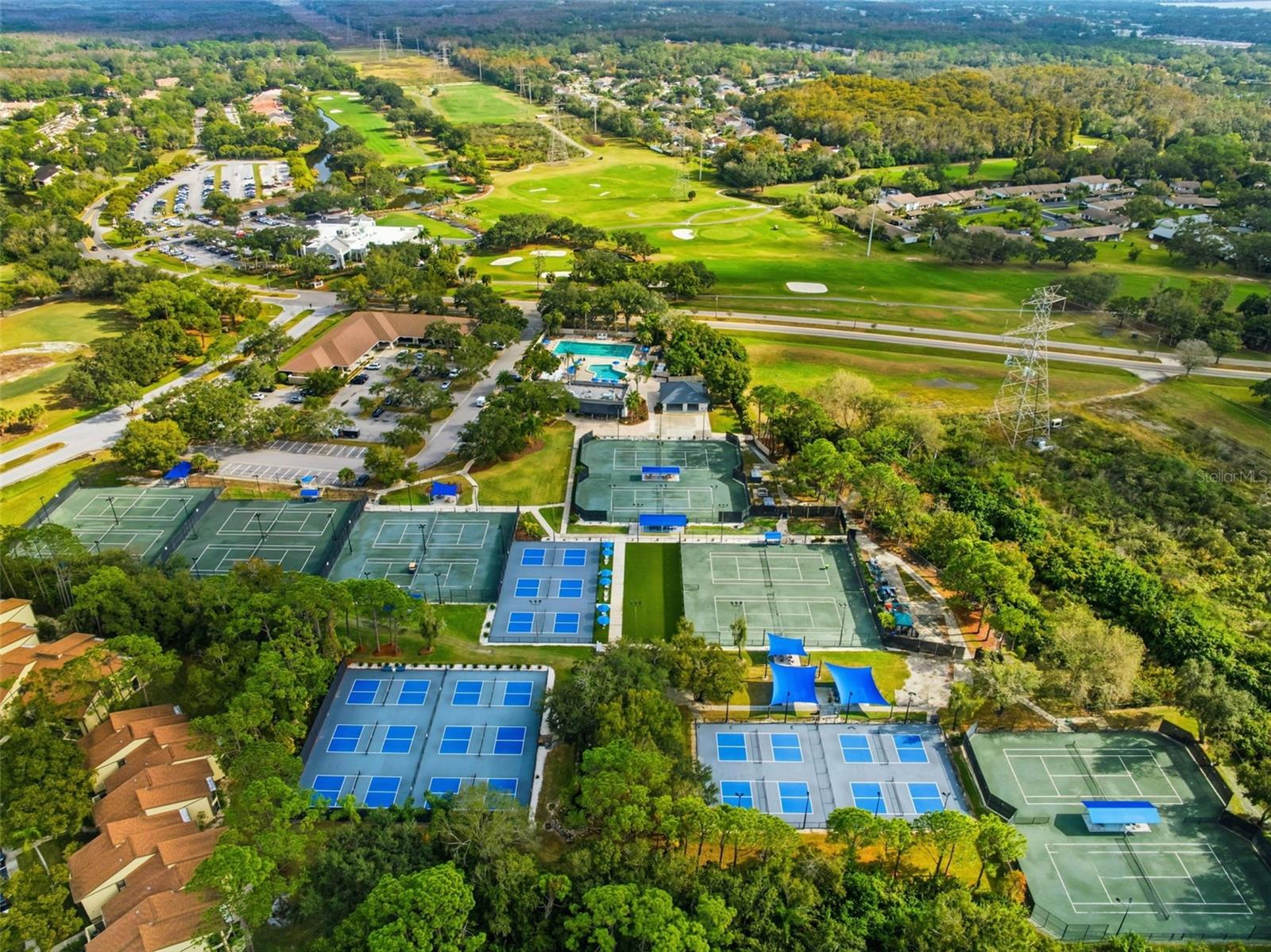 Image 42 of 49 For 219 Caryl Way 219