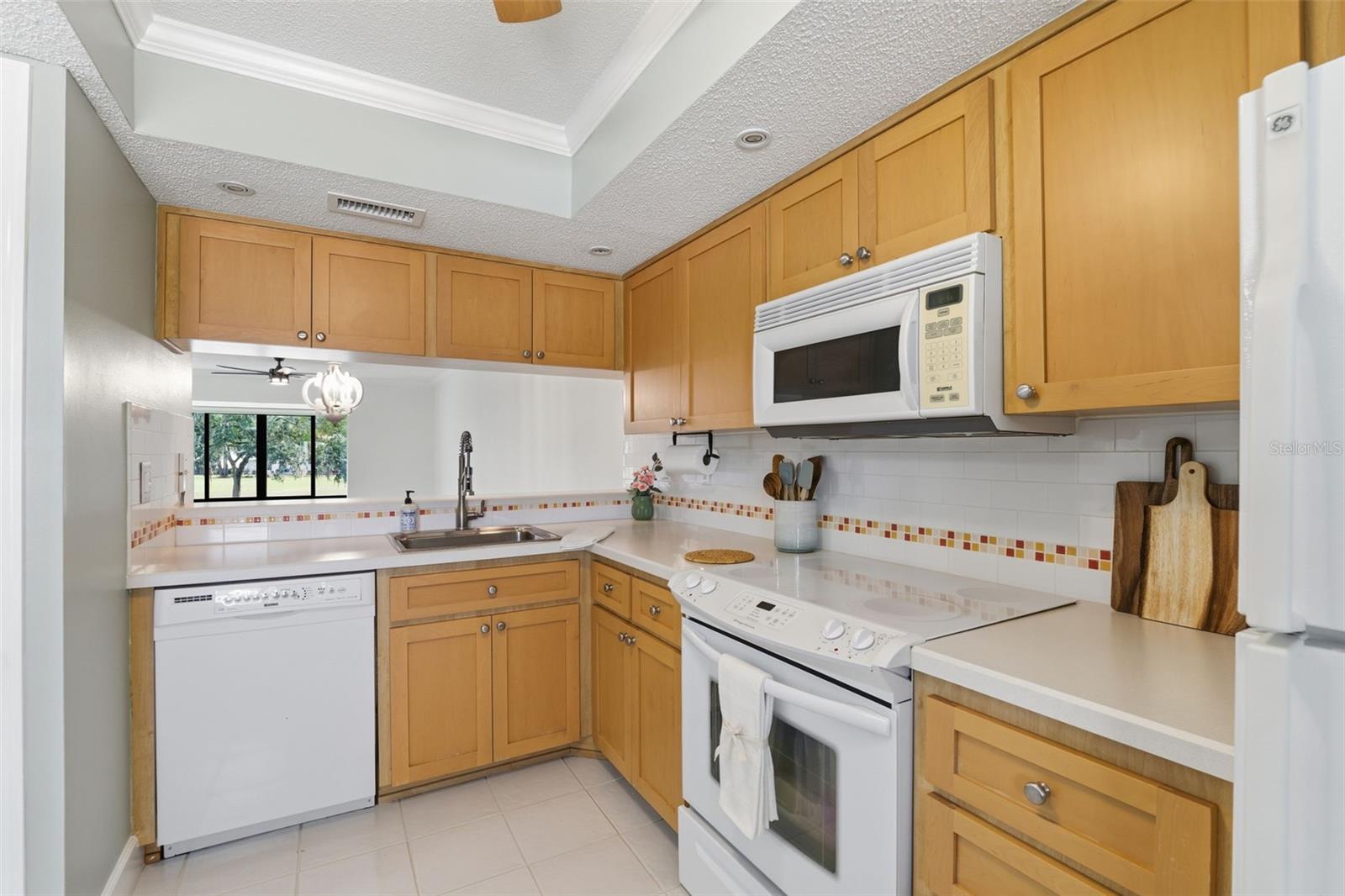 Image 7 of 49 For 219 Caryl Way 219