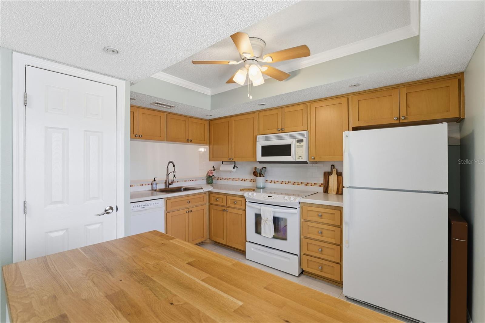 Image 8 of 49 For 219 Caryl Way 219