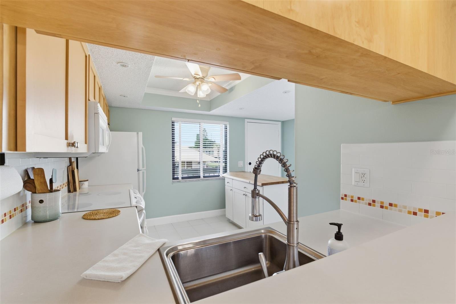 Image 9 of 49 For 219 Caryl Way 219