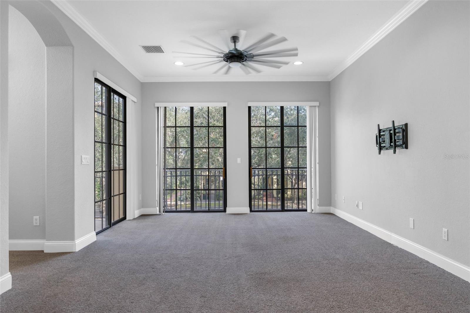 Image 10 of 54 For 6039 Printery Street 101