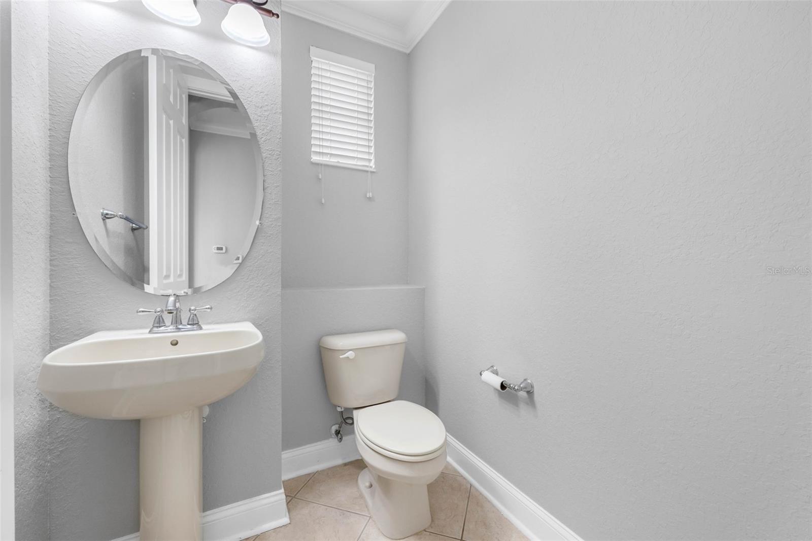 Image 14 of 54 For 6039 Printery Street 101