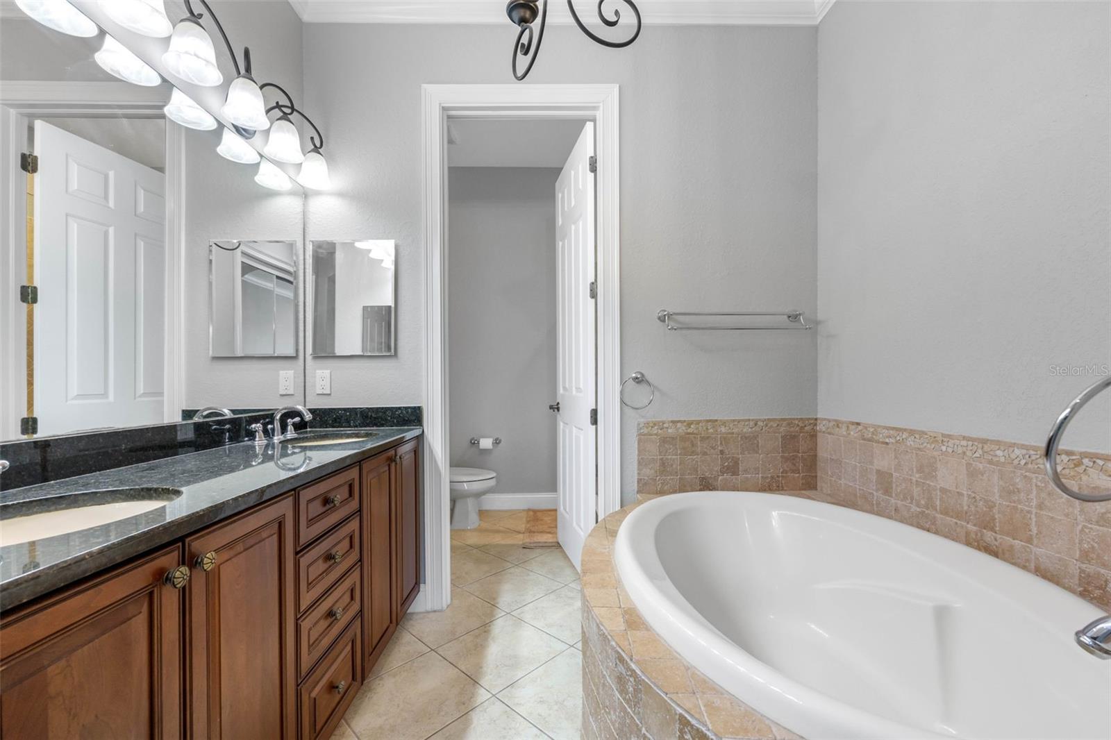 Image 26 of 54 For 6039 Printery Street 101