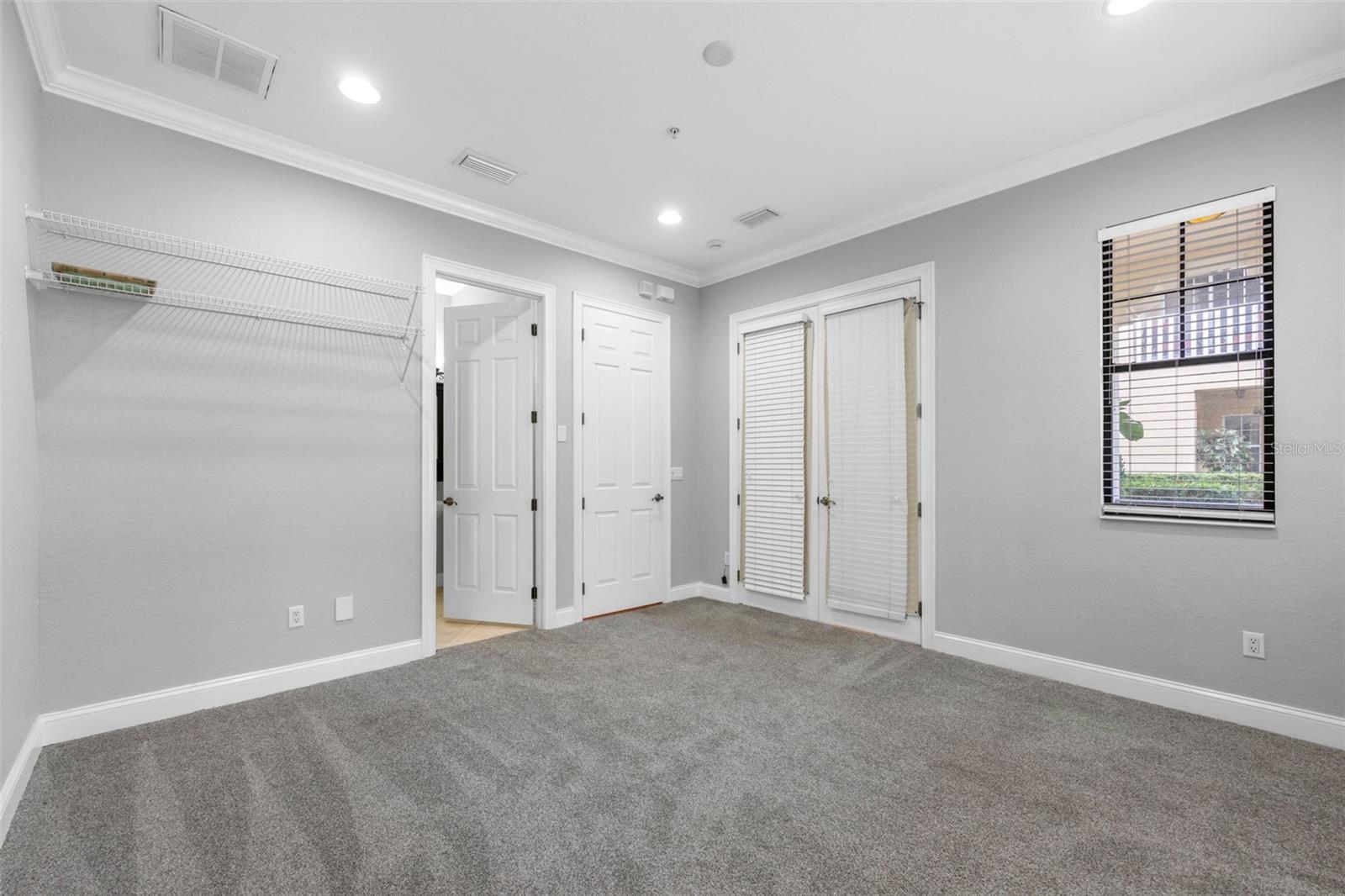 Image 4 of 54 For 6039 Printery Street 101