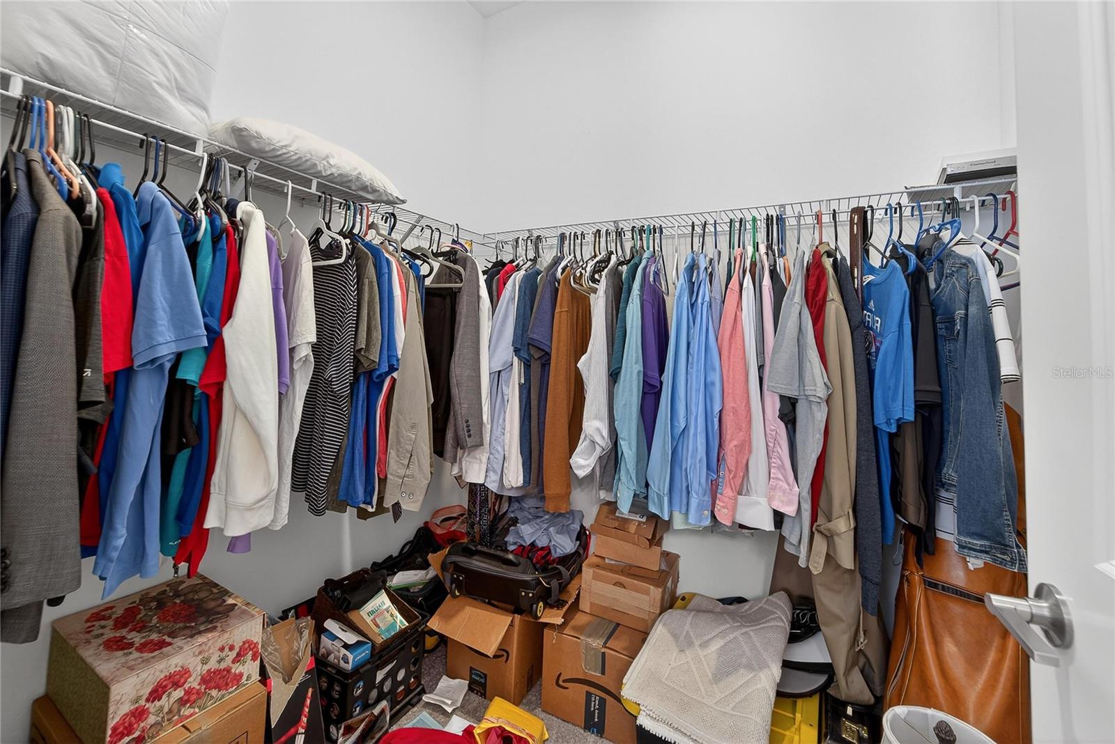 Image 37 of 98 For 17216 Scuba Crest Street