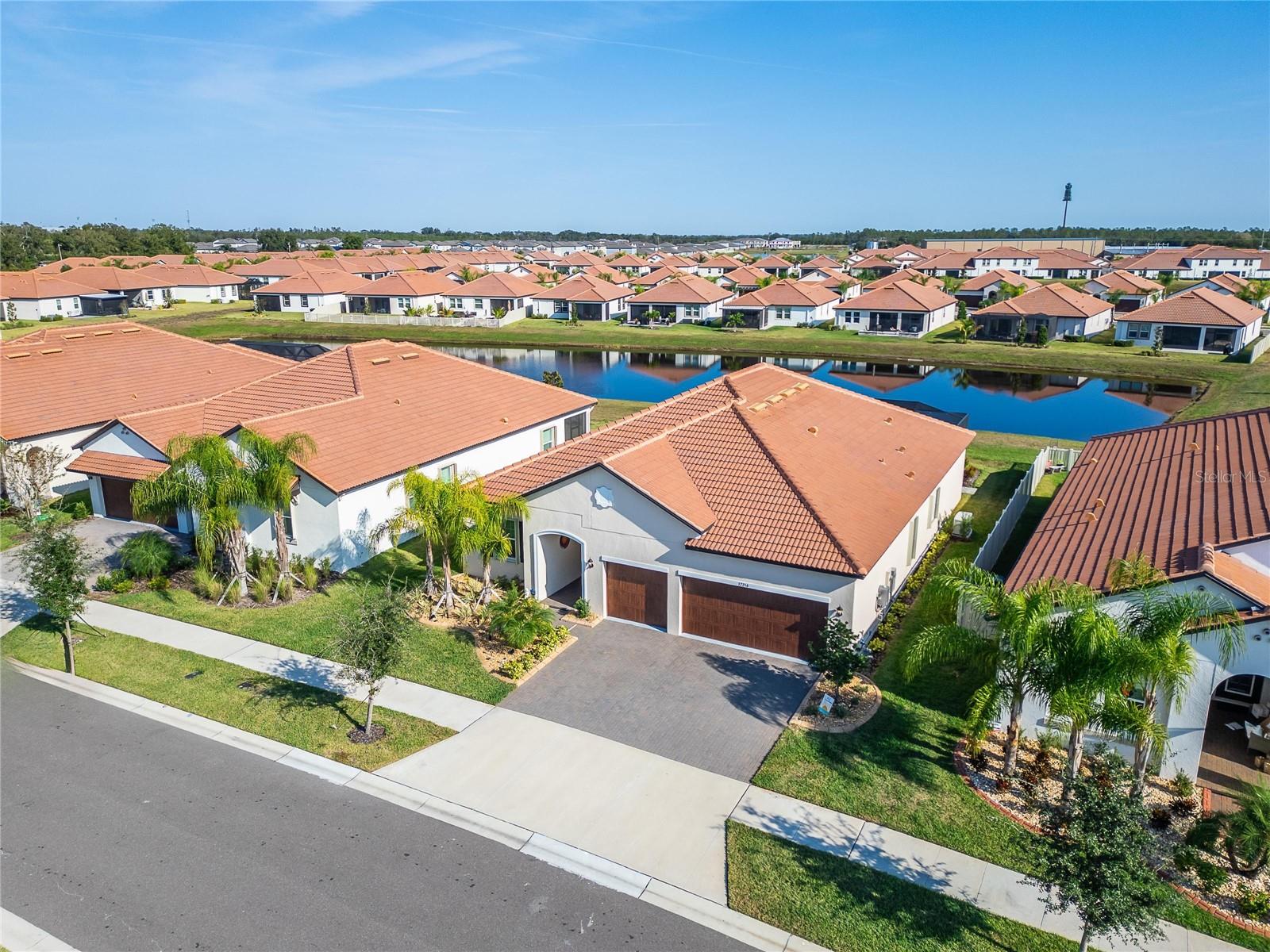 Image 66 of 98 For 17216 Scuba Crest Street