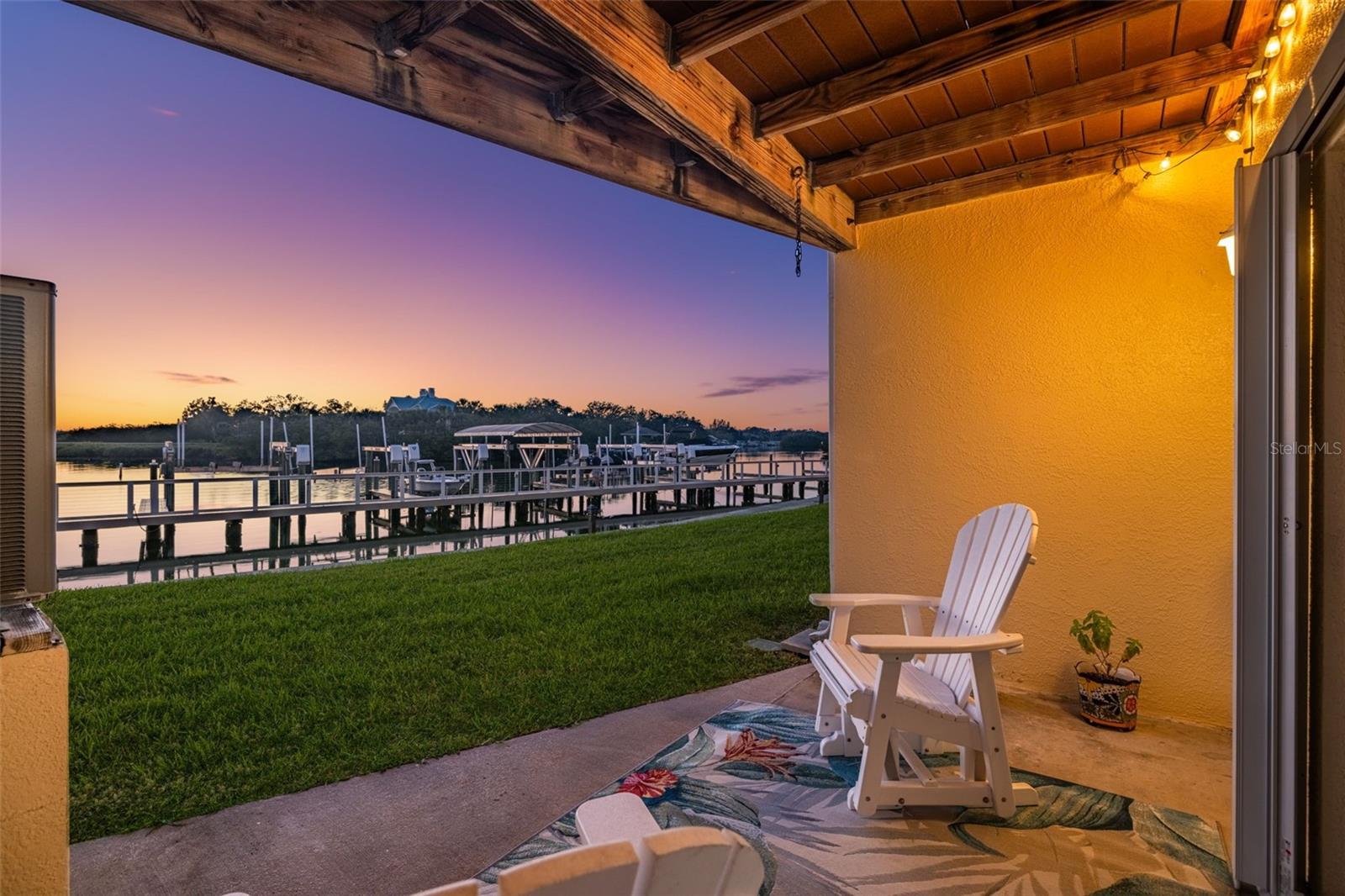 Listing photo id 34 for 152 Brent Circle