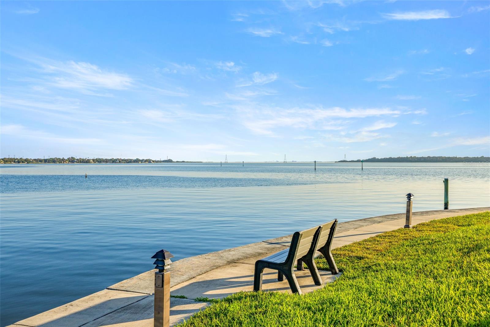 Listing photo id 43 for 152 Brent Circle