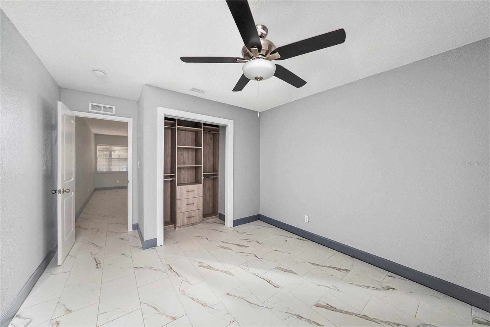 Image 13 of 26 For 1713 Saint Isabel Street